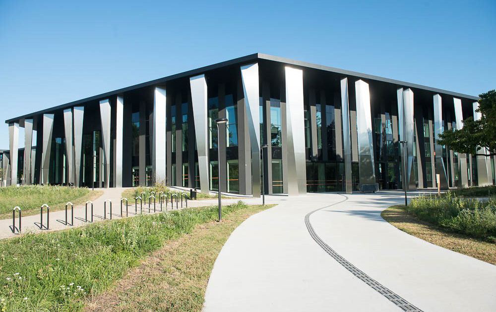 Vue extérieure du Palais de la Musique et des Congrès de Strasbourg