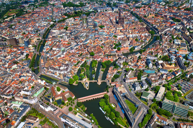 Vue aérienne de la Grande-Île